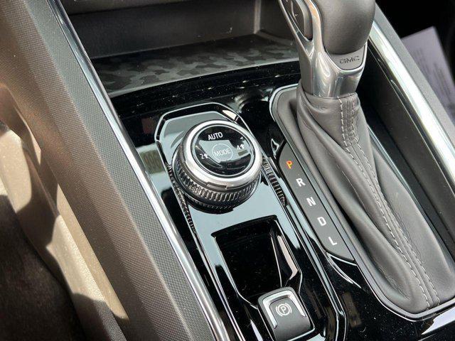 new 2025 GMC Canyon car, priced at $46,620