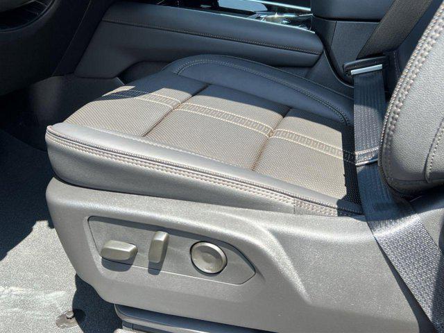 new 2025 Chevrolet Suburban car, priced at $91,990