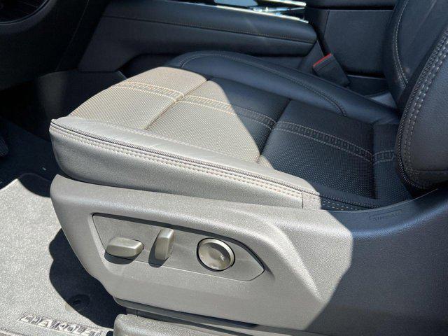 new 2025 Chevrolet Suburban car, priced at $91,990