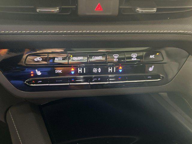used 2023 Buick Envision car, priced at $29,500