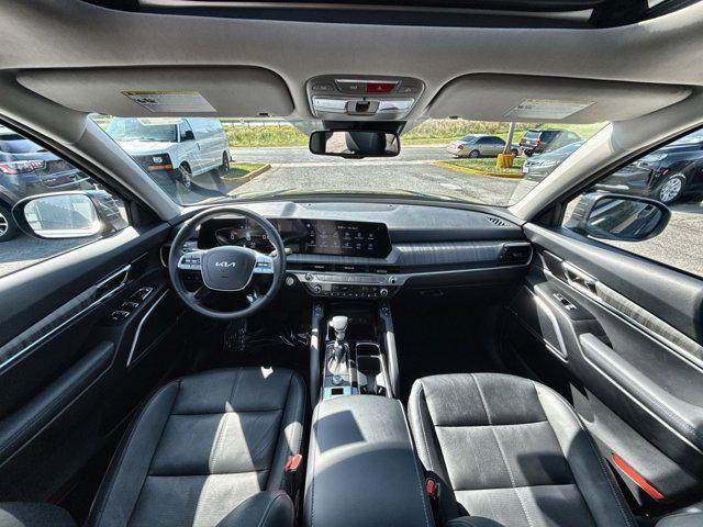 used 2023 Kia Telluride car, priced at $32,000