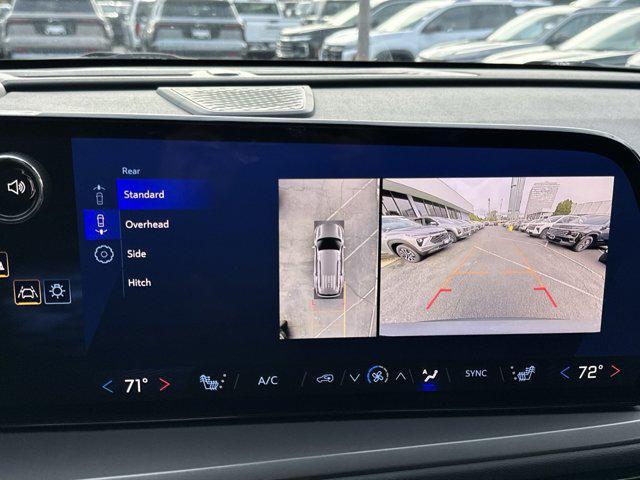 new 2025 Chevrolet Traverse car, priced at $43,570