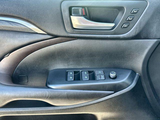 used 2018 Toyota Highlander car, priced at $24,000