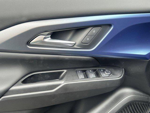 new 2025 Chevrolet Equinox EV car, priced at $46,890