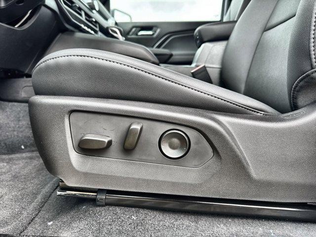 new 2025 Chevrolet Colorado car, priced at $39,315