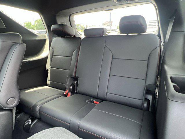new 2025 Chevrolet Traverse car, priced at $57,701