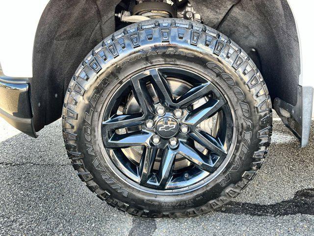used 2020 Chevrolet Silverado 1500 car, priced at $32,000