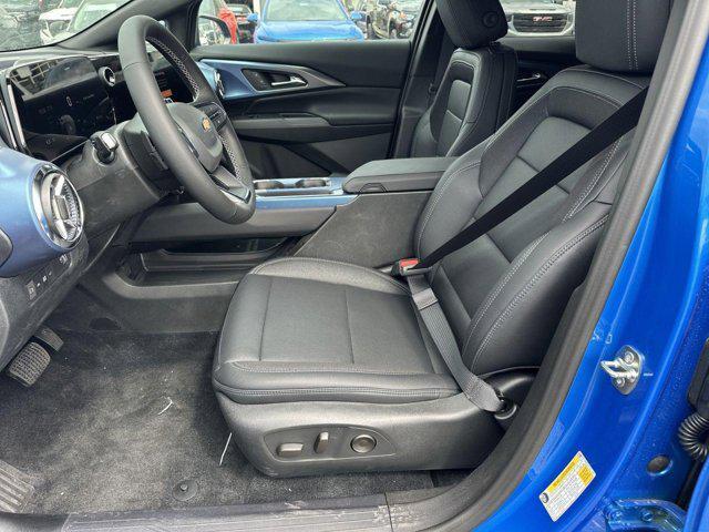 new 2025 Chevrolet Equinox EV car, priced at $42,090