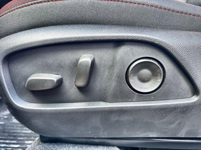 new 2026 Chevrolet Equinox car, priced at $33,187