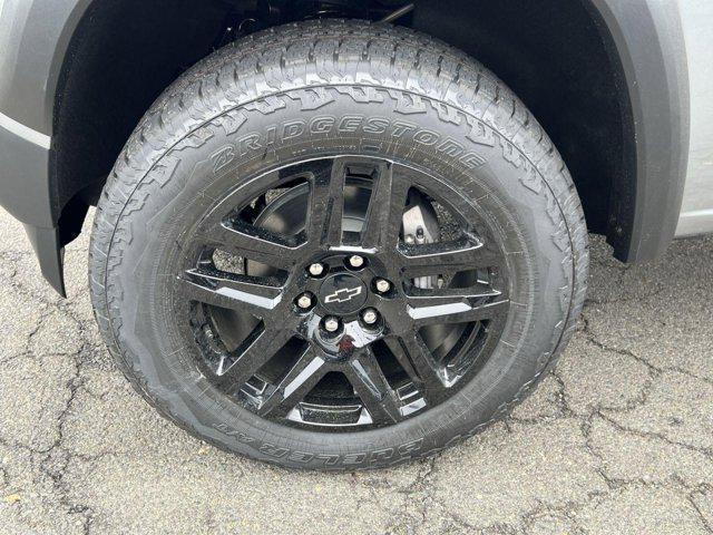 new 2025 Chevrolet Colorado car, priced at $39,570