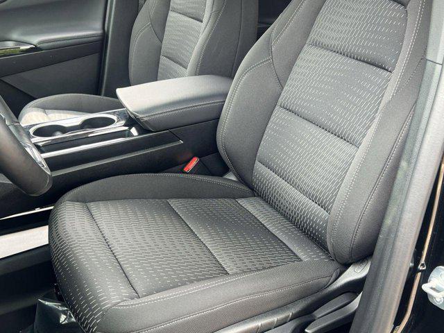 new 2025 Chevrolet Equinox car, priced at $30,890