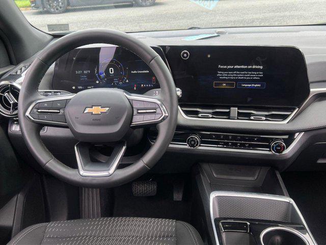 new 2025 Chevrolet Equinox car, priced at $30,890