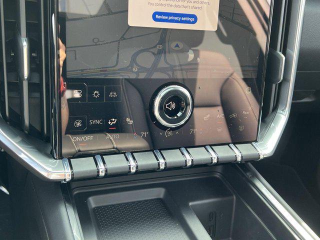 new 2025 GMC Acadia car, priced at $51,915