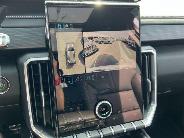 new 2025 GMC Acadia car, priced at $51,915