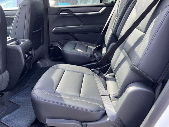 new 2025 GMC Acadia car, priced at $51,915
