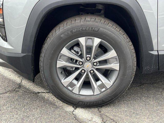 new 2025 Chevrolet Equinox car, priced at $28,890