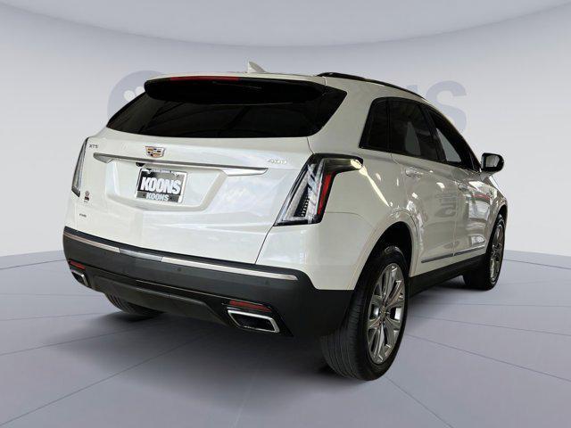 used 2021 Cadillac XT5 car, priced at $30,000