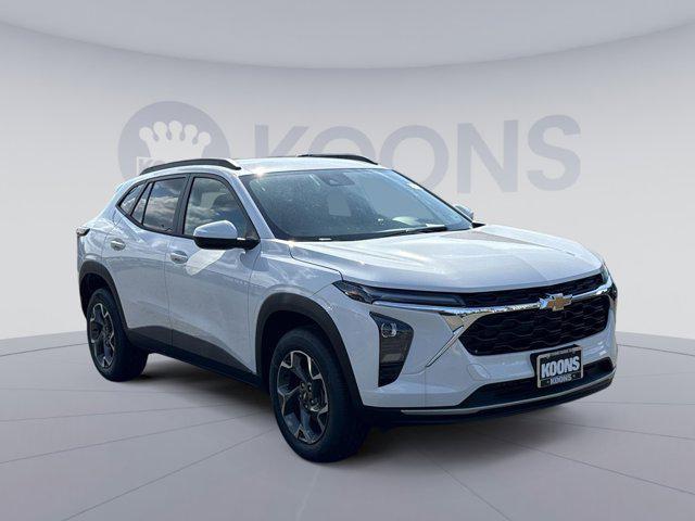new 2025 Chevrolet Trax car, priced at $22,595