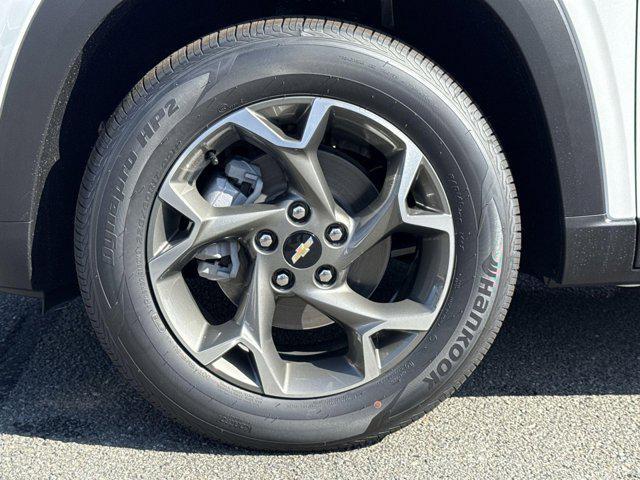 new 2025 Chevrolet Trax car, priced at $22,595