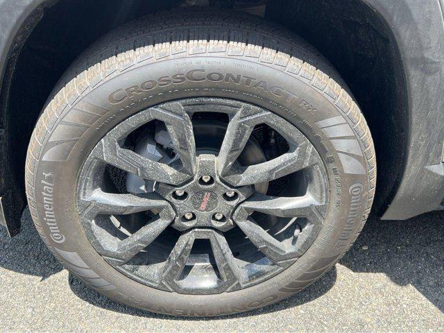 new 2026 GMC Terrain car, priced at $31,917