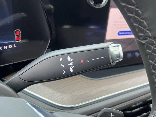 new 2025 Chevrolet Suburban car, priced at $91,990
