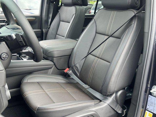 new 2025 Chevrolet Suburban car, priced at $91,990