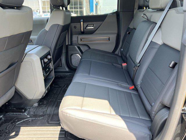 new 2024 GMC HUMMER EV Pickup car, priced at $99,785