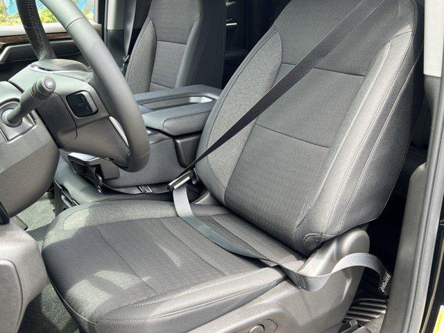 new 2025 GMC Sierra 1500 car, priced at $45,583
