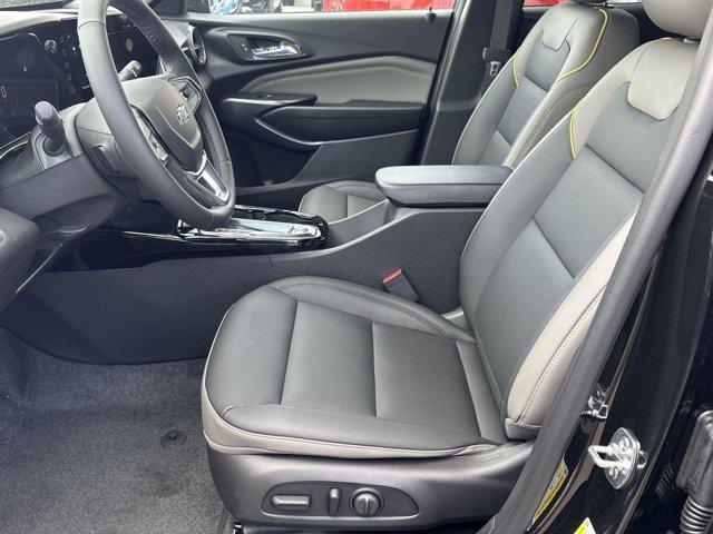 new 2025 Chevrolet Trax car, priced at $26,115