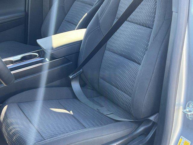 new 2025 Chevrolet Equinox car, priced at $25,858