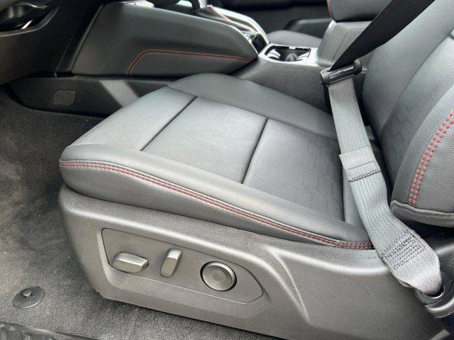 new 2025 Chevrolet Colorado car, priced at $45,990