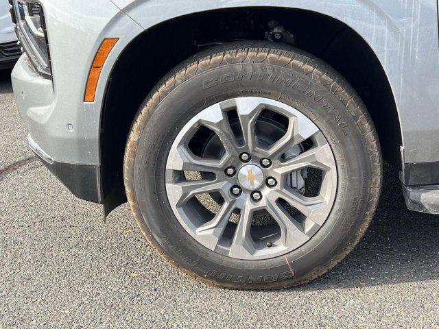 new 2025 Chevrolet Suburban car, priced at $74,880