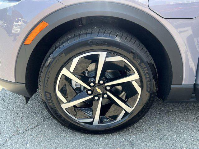 used 2025 Chevrolet Equinox EV car, priced at $26,000