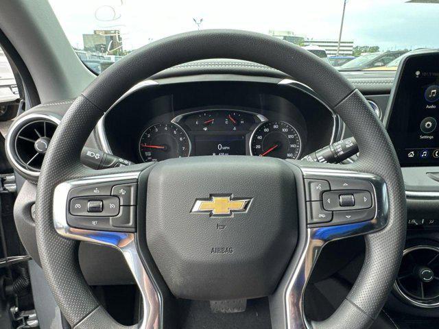 new 2025 Chevrolet Blazer car, priced at $32,995