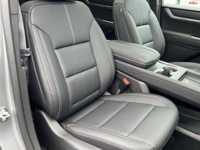 new 2025 GMC Acadia car, priced at $52,602