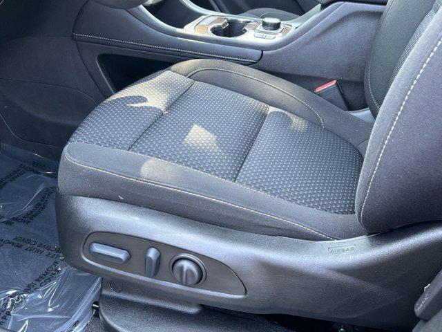 used 2022 GMC Acadia car, priced at $28,000