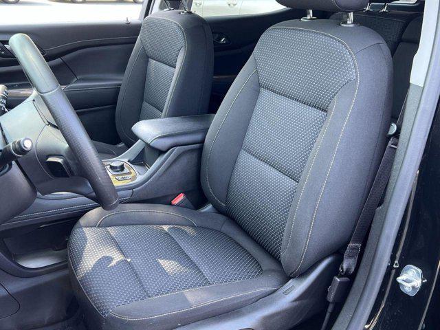 used 2022 GMC Acadia car, priced at $28,000
