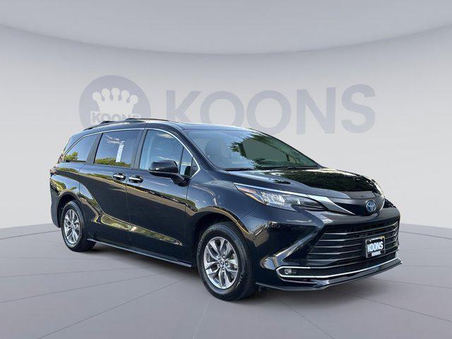 used 2024 Toyota Sienna car, priced at $40,000