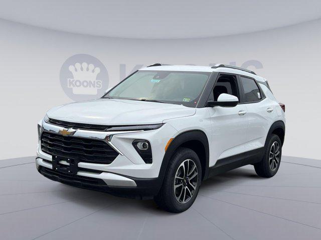 new 2025 Chevrolet TrailBlazer car, priced at $27,095