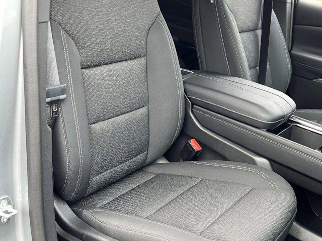 new 2025 Chevrolet Traverse car, priced at $41,295