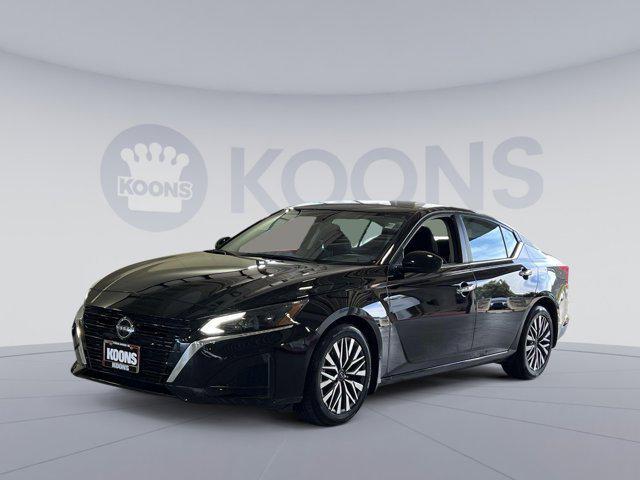 used 2023 Nissan Altima car, priced at $23,000