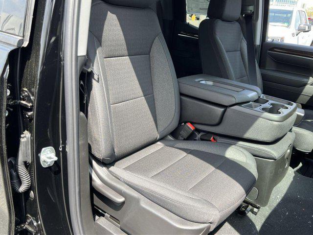 new 2025 GMC Sierra 1500 car, priced at $55,530