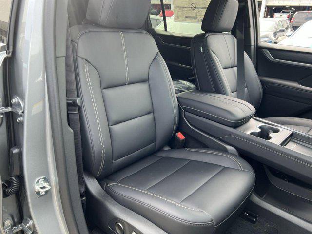 new 2025 GMC Acadia car, priced at $50,248