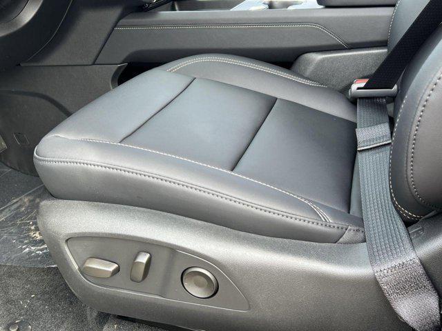 new 2025 GMC Acadia car, priced at $50,248