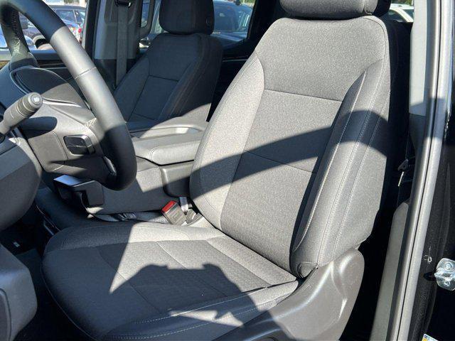 new 2025 GMC Sierra 1500 car, priced at $48,092