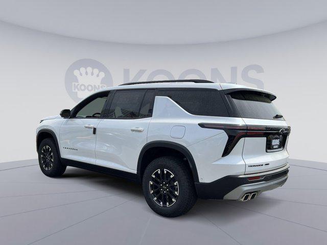 new 2025 Chevrolet Traverse car, priced at $54,678