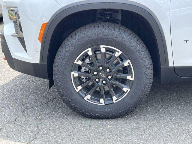 new 2025 Chevrolet Traverse car, priced at $54,678