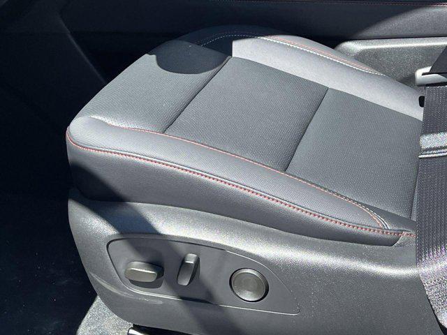 new 2025 Chevrolet Traverse car, priced at $54,678