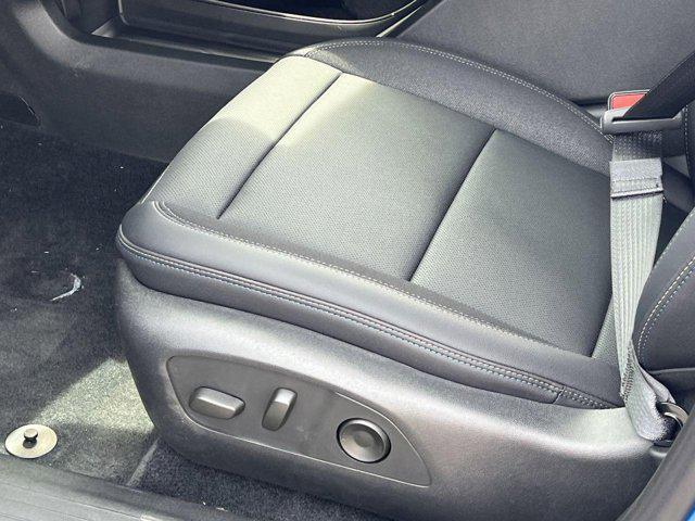 new 2025 Chevrolet Equinox EV car, priced at $42,090
