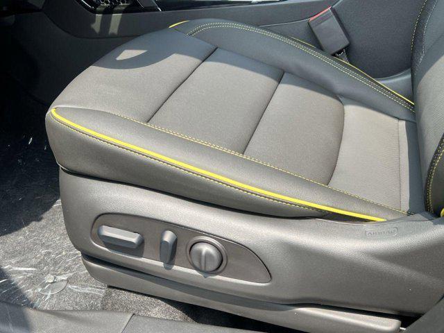 new 2025 Chevrolet TrailBlazer car, priced at $32,285